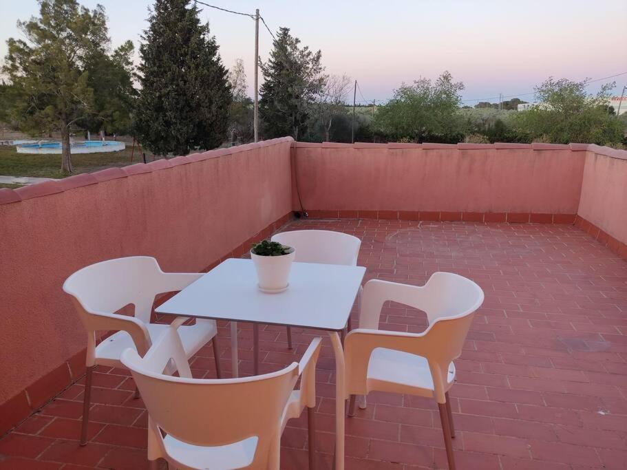 Casa Laurel Apartment Camarles Luaran gambar