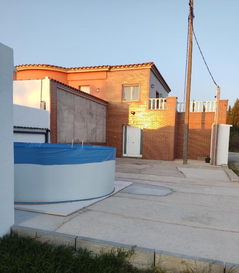 Casa Laurel Apartment Camarles Luaran gambar